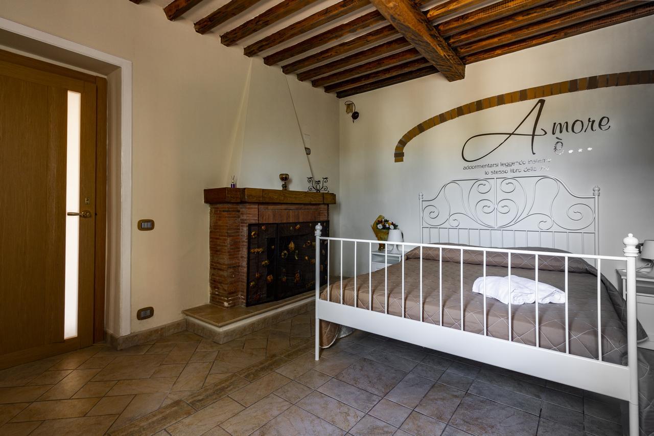 Flori'S Bed & Breakfast Viareggio Exterior photo
